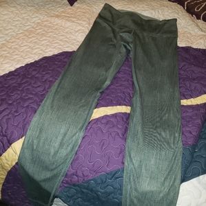 Green lululemon leggings